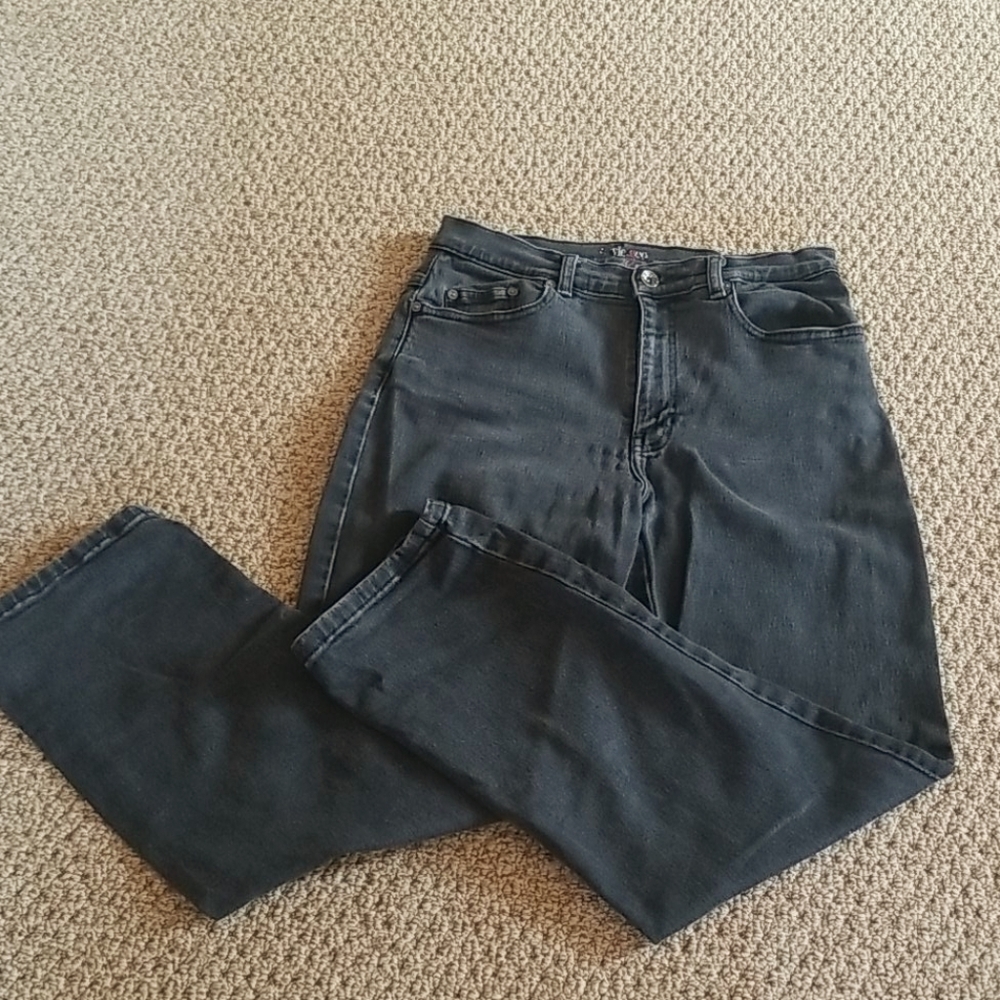 Black Mom Jeans